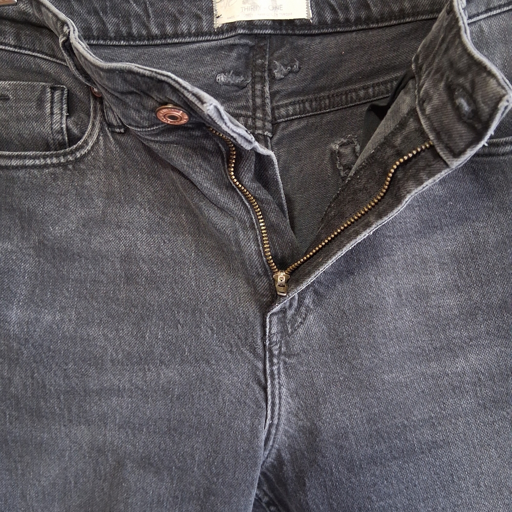 Free People We The Free Black Distressed Skinny Jeans Low Rise Size 31 Raw Hem - Picture 9 of 16